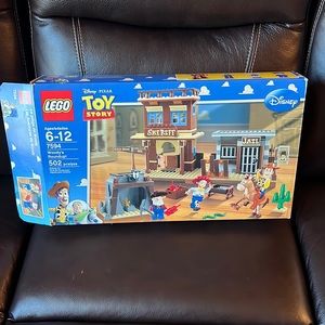 Lego Toy Story 7594.  Woody’s Round Up.